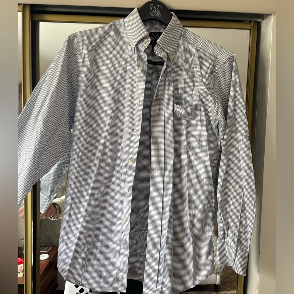Jos A Bank Traveler Tailored Fit Shirt